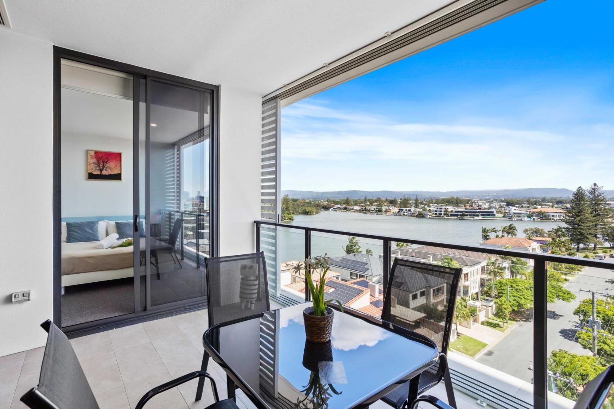 Peninsular Gold Coast Aparthotel Екстериор снимка