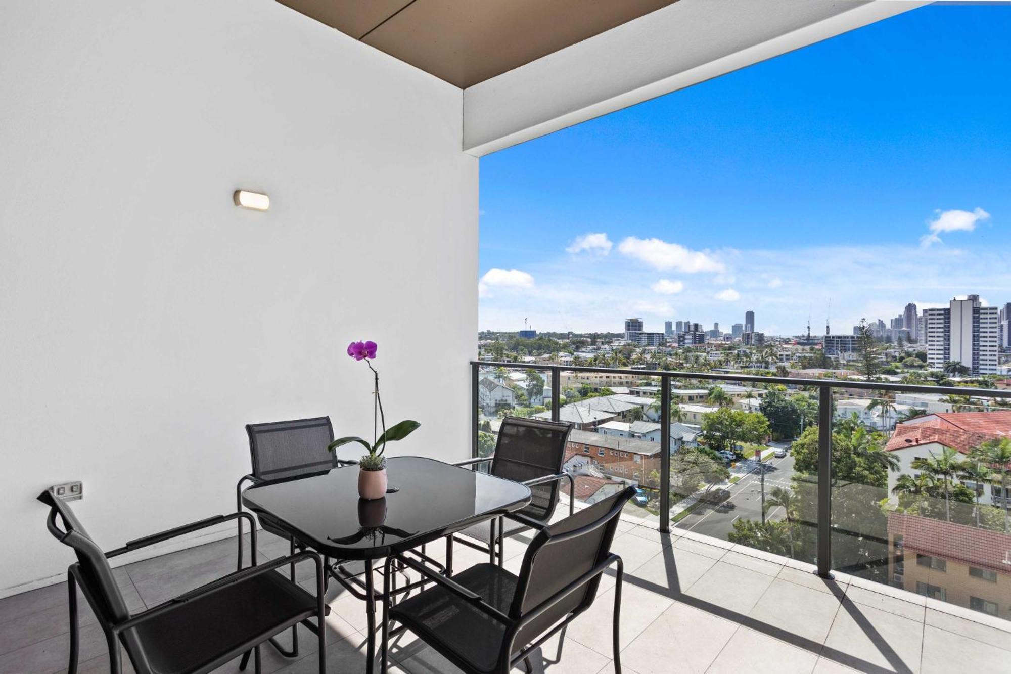 Peninsular Gold Coast Aparthotel Екстериор снимка