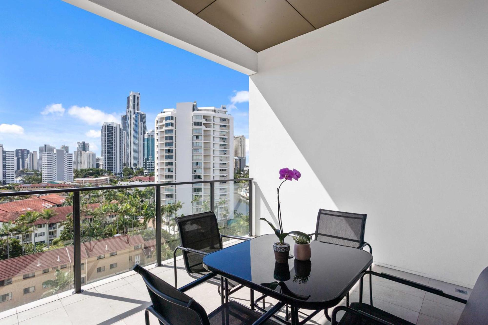 Peninsular Gold Coast Aparthotel Екстериор снимка